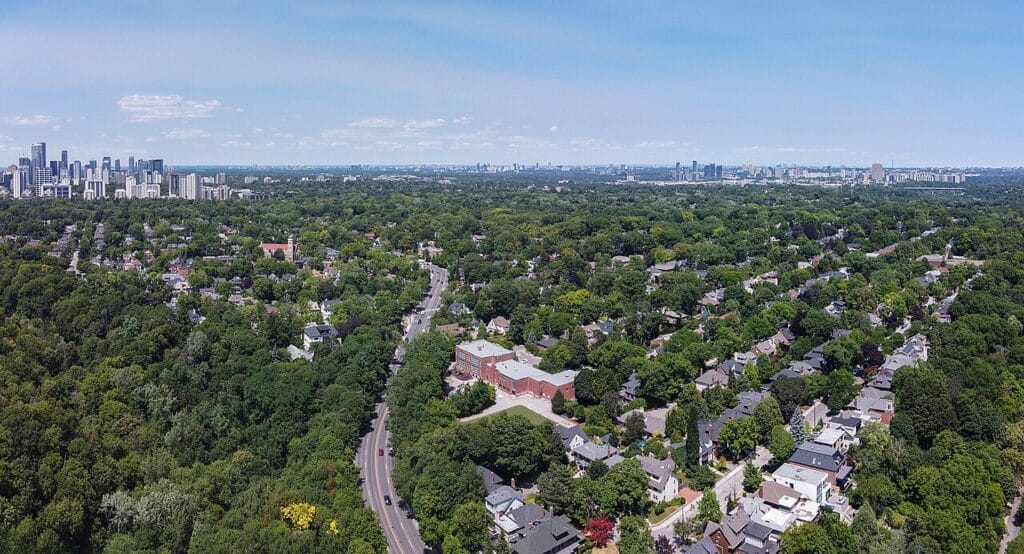 Rosedale-Moore Park Real Estate | December 2025 Market Snapshot 